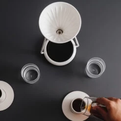 GINA BASIC Kaffeebereiter Weiss 8 GINA BASIC Kaffeebereiter Weiss -Ausgewählte Geschäfte Für Kaffeebedarf 105085 105085 goat story gina basic kaffeebereiter vonobenmood